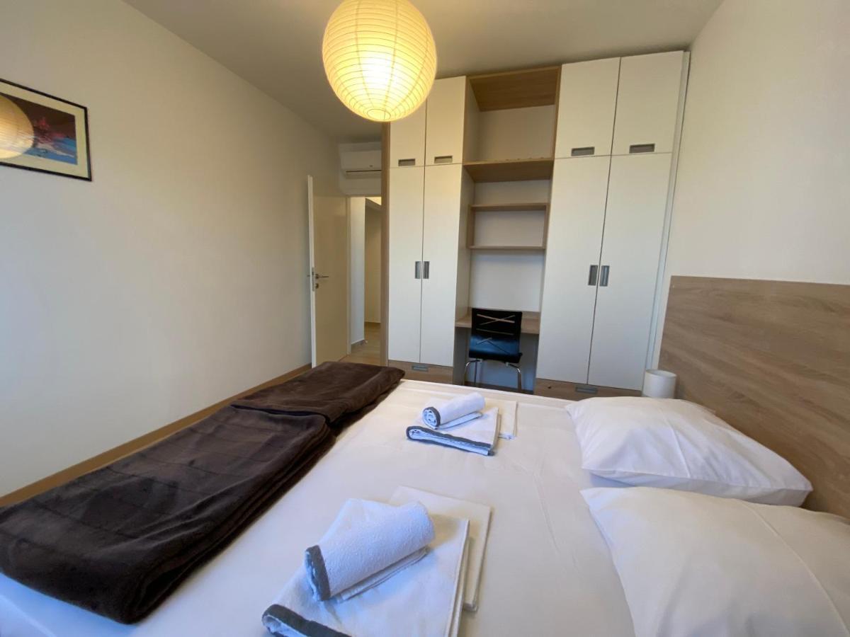 Apartments Carpe Diem Primošten Екстериор снимка