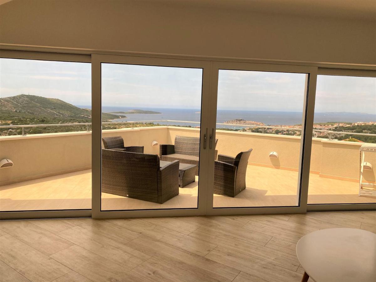 Apartments Carpe Diem Primošten Екстериор снимка