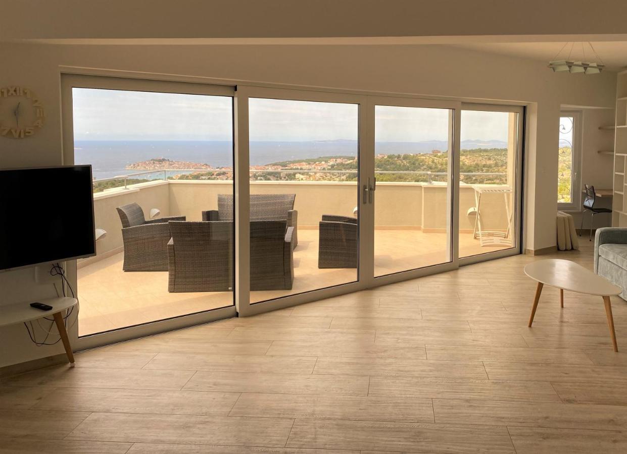Apartments Carpe Diem Primošten Екстериор снимка