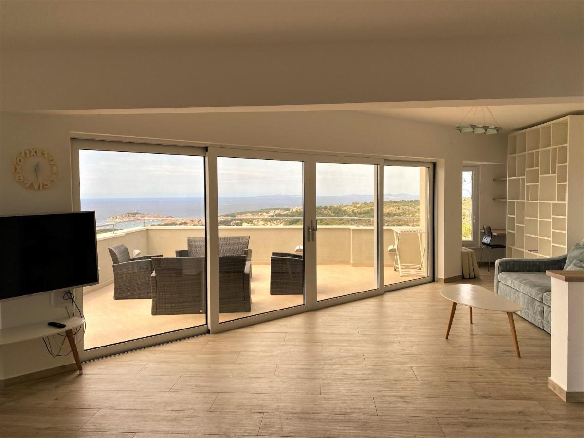 Apartments Carpe Diem Primošten Екстериор снимка
