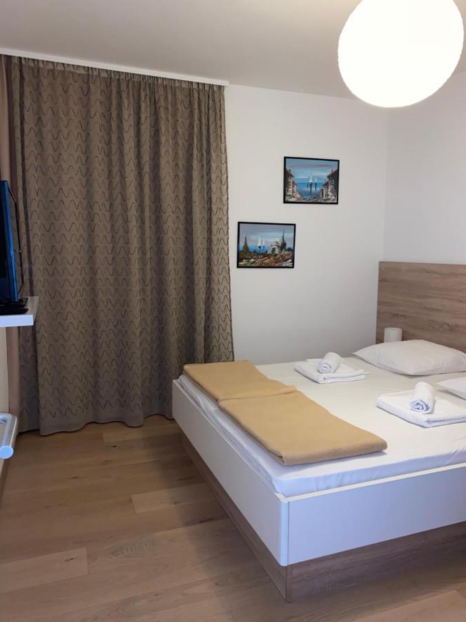 Apartments Carpe Diem Primošten Екстериор снимка