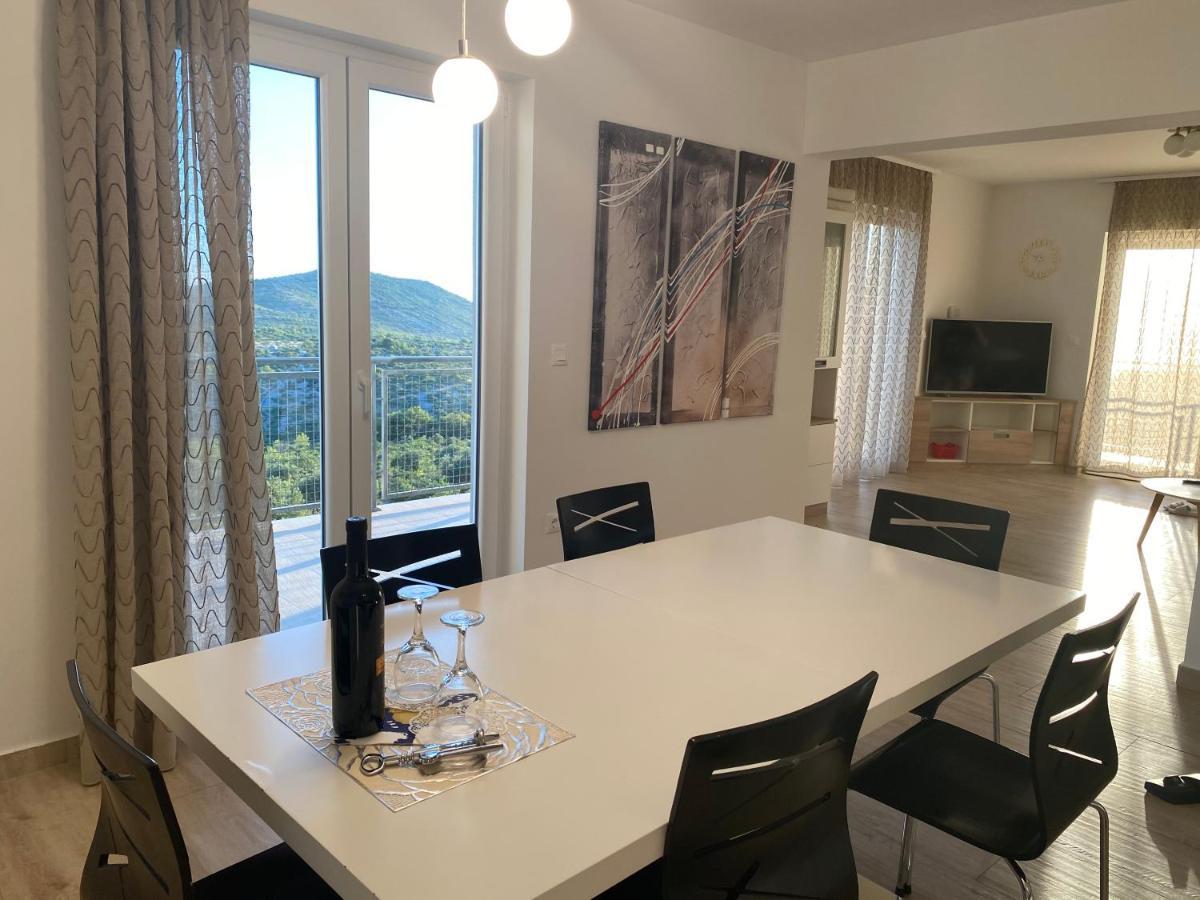 Apartments Carpe Diem Primošten Екстериор снимка