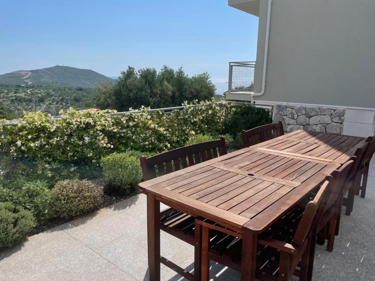 Apartments Carpe Diem Primošten Екстериор снимка