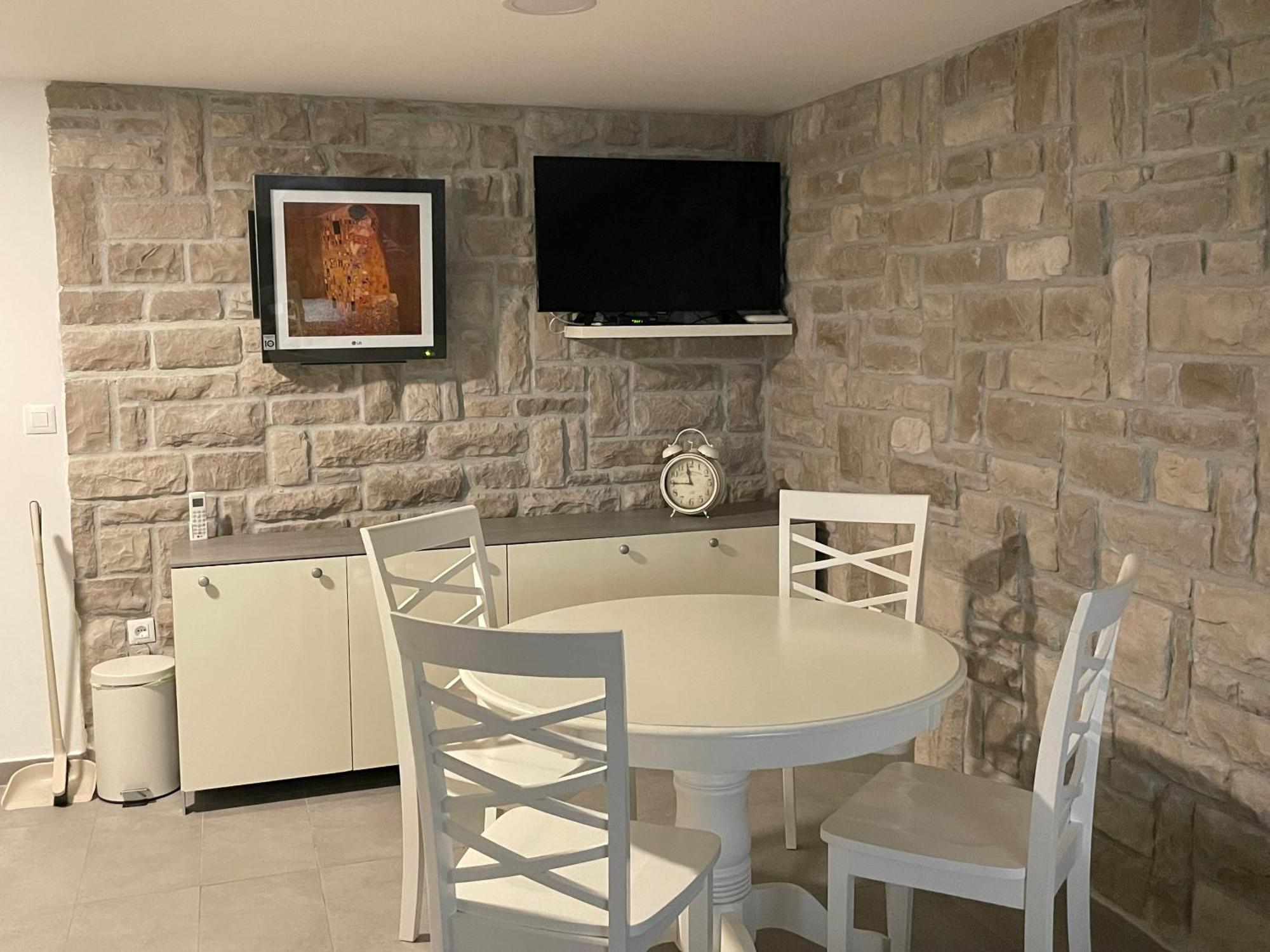 Apartments Carpe Diem Primošten Стая снимка